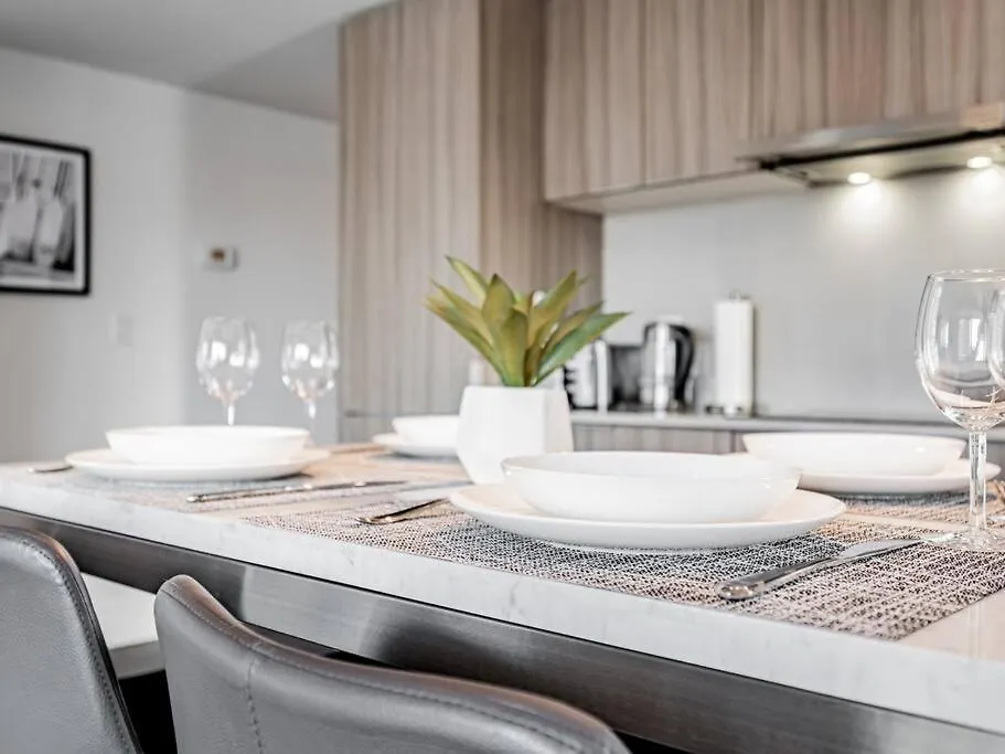 Luxury Condo On Bay Street Toronto Canada